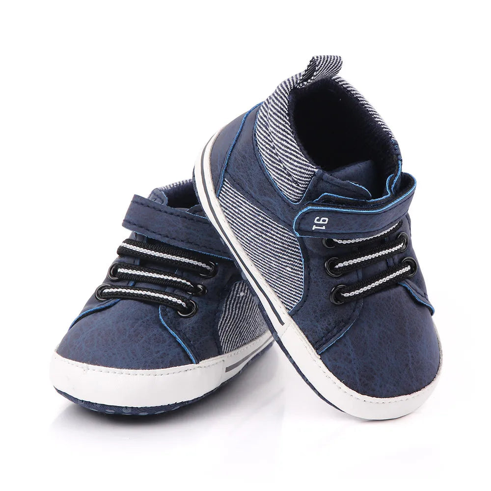 Fashion Brand Baby Boy Boots Shoes for Newborns and Infants