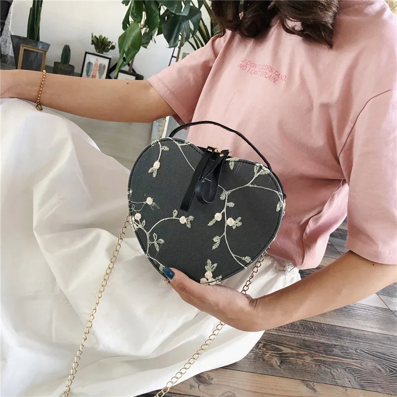 Female Sweet Lace Heart Round Handbags
