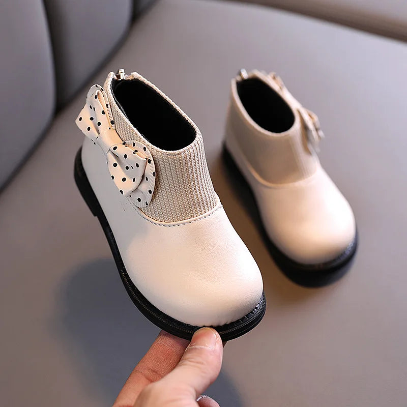 Kid Shoe Kid Plush Fashion Soft Leather Boots for Girls