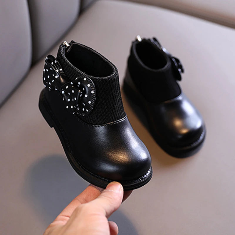 Kid Shoe Kid Plush Fashion Soft Leather Boots for Girls