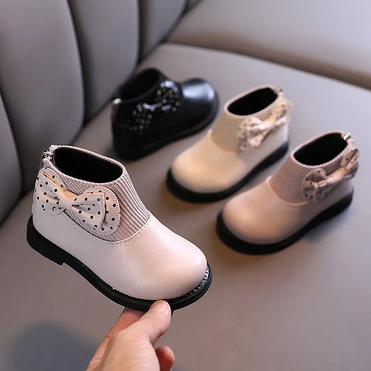 Kid Shoe Kid Plush Fashion Soft Leather Boots for Girls